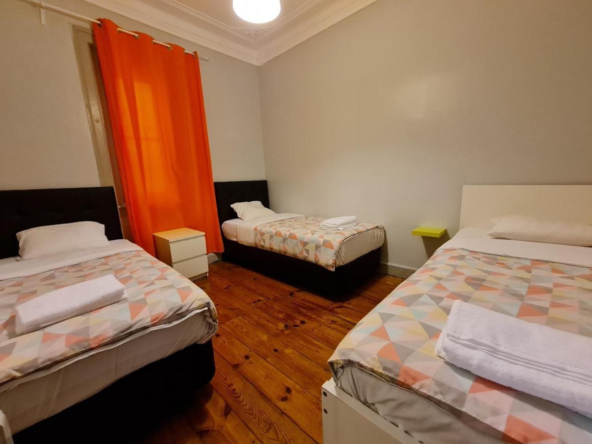 Shangri-La Hostel Anjos Lisbon Bagian luar foto