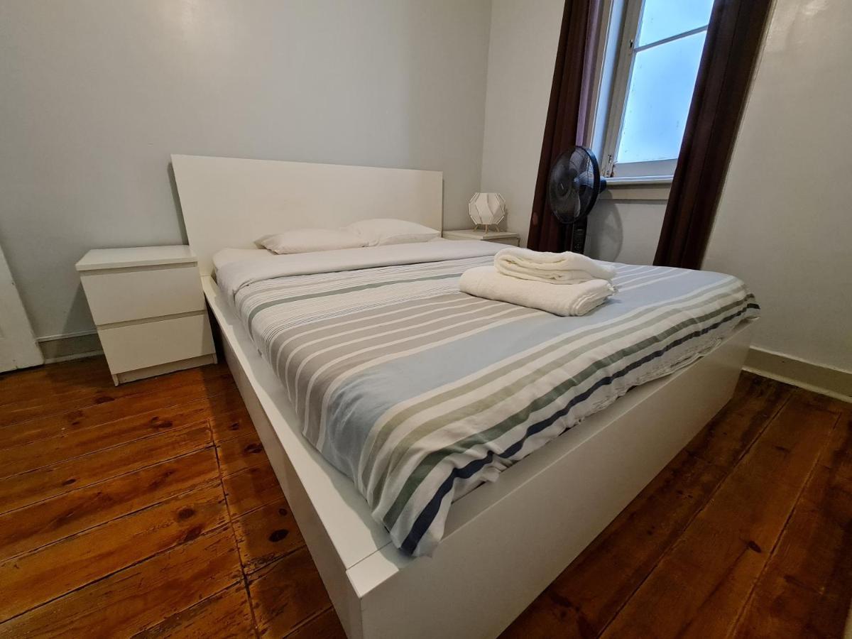 Shangri-La Hostel Anjos Lisbon Bagian luar foto
