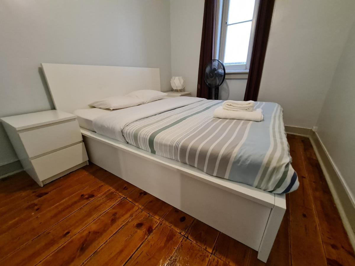 Shangri-La Hostel Anjos Lisbon Bagian luar foto